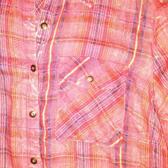 Maurices Aged Red Plaid Button Front Shirt Womens Size S - Picture 3 of 7